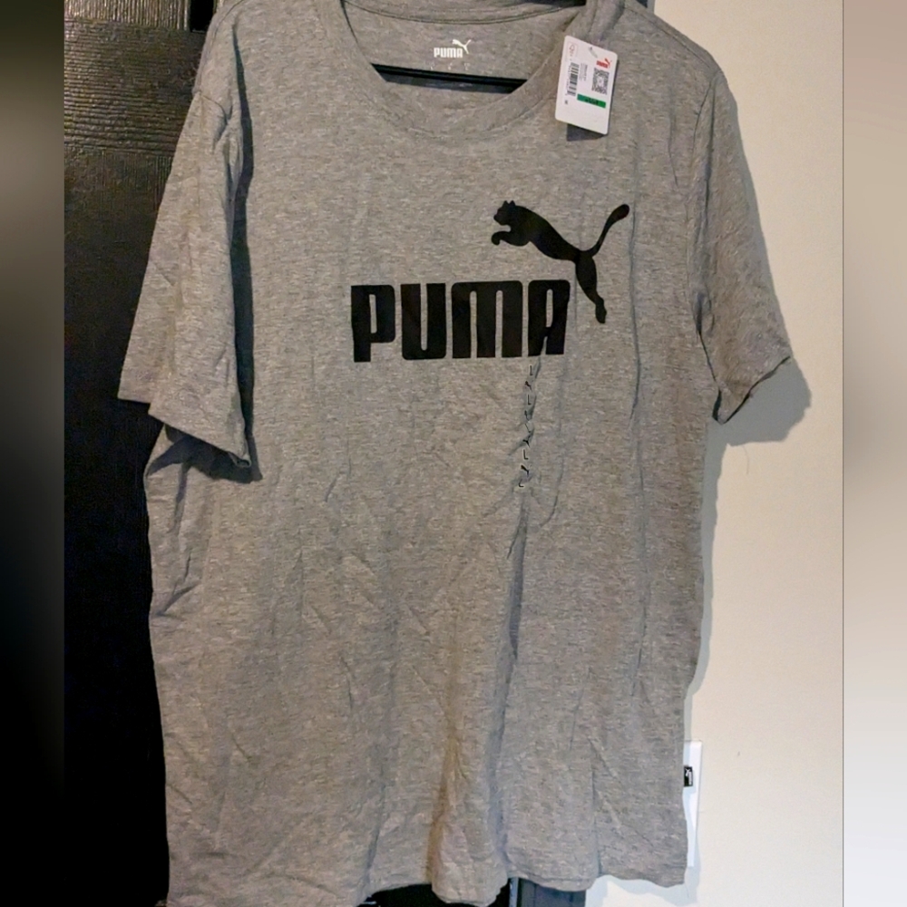 Men's puma tee